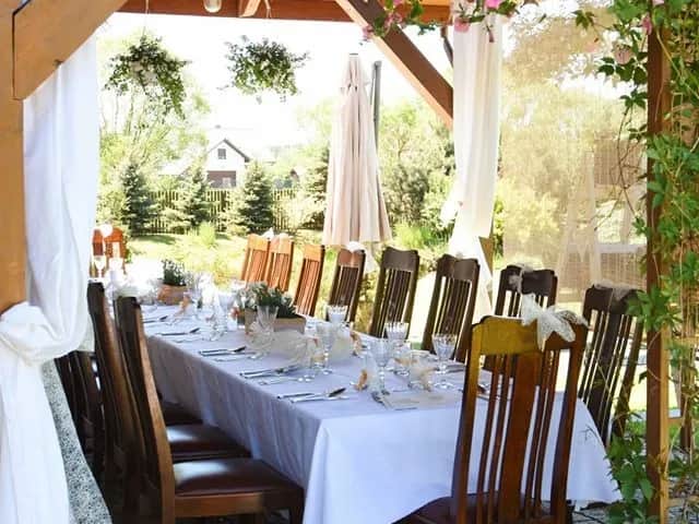 Chrzciny w domu: Kompleksowy przewodnik krok po kroku